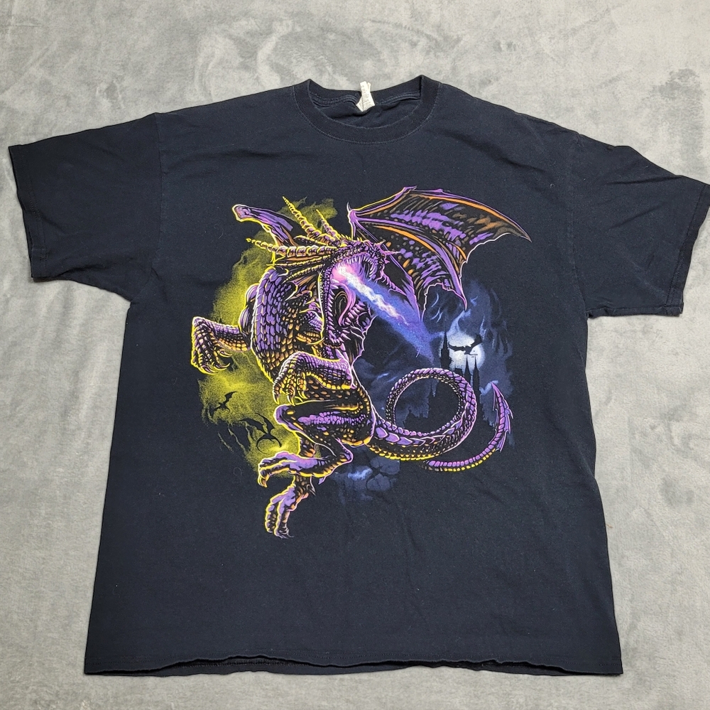 Vintage Epic Fantasy Amethyst Dragon Battle Scene Black Graphic Tshirt Sz XL